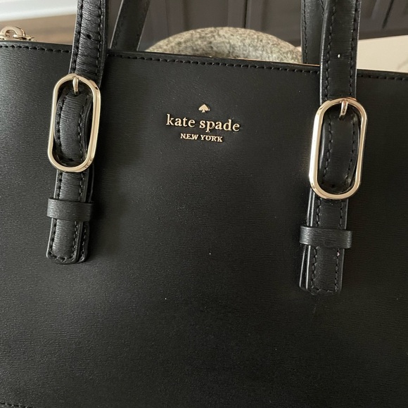 Kate Spade Black Adjustable Cross Body Bag - Picture 5 of 17